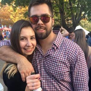 Meet your Posher, Casey